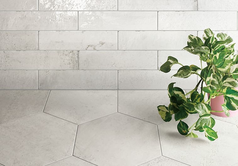 Metropolitan Seatlle Brick MPN561 room